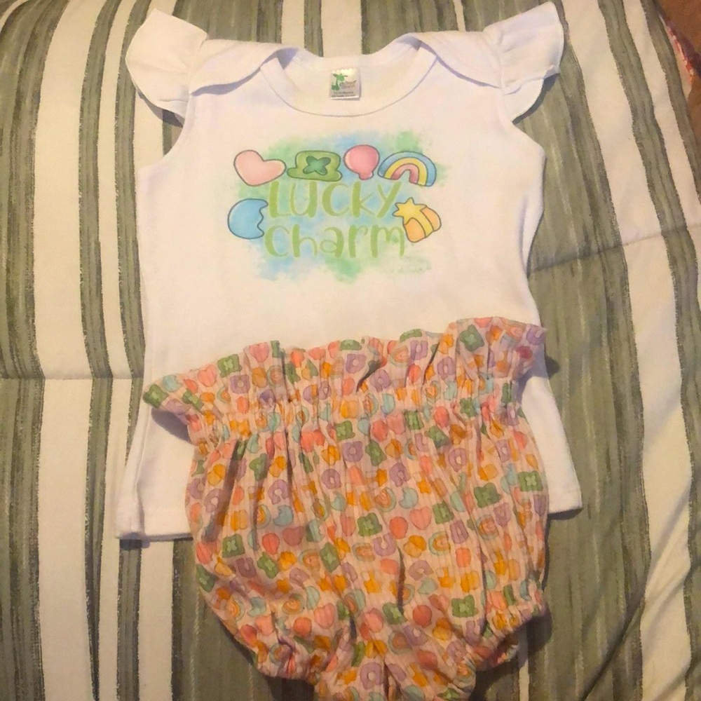 18-24 m Lucky Charm outfit